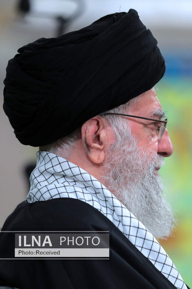 دیدار مسئولان نظام و سفرای کشورهای اسلامی با رهبر انقلاب