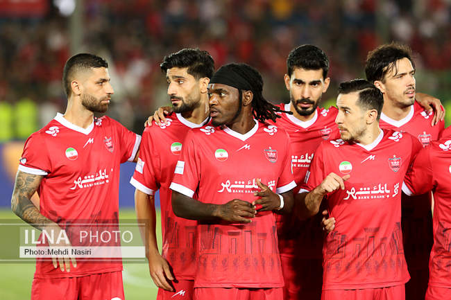 دیدار تیمهای فوتبال پرسپولیس تهران و فولاد خوزستان