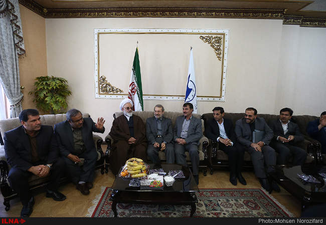 بازدید رئیس مجلس از مرز مهران و شلمچه 