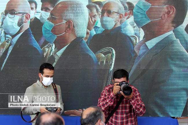 افتتاح نیروگاه انرژی خورشیدی و تالار 25 میدان میوه و تره بار اصفهان