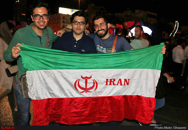 جشن هسته ای در خیابان های تهران -2 