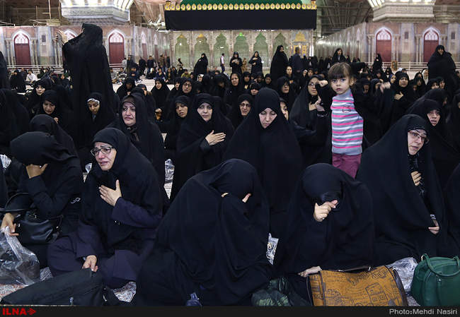 مراسم تشییع پیکر بانو مرضیه حدیدچی دباغ در حرم امام خمینی(ره) 