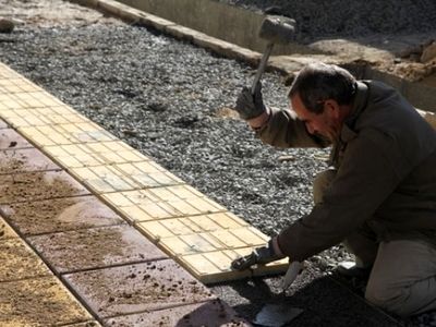 بهسازی بیش از ۱۲۱ کیلومتر از طول معابر پیاده‌روی پایتخت
