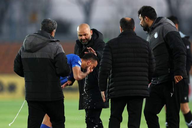 گزارش تصویری: پیروزی خارج از خانه استقلال برابر استقلال خوزستان