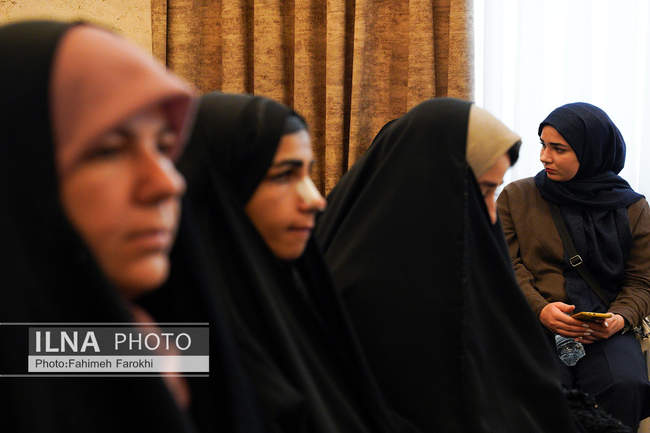 آئین افتتاحیه تشرف ده هزار دانشجوی زائر اولیربه زیارت علی بن موسی ال�