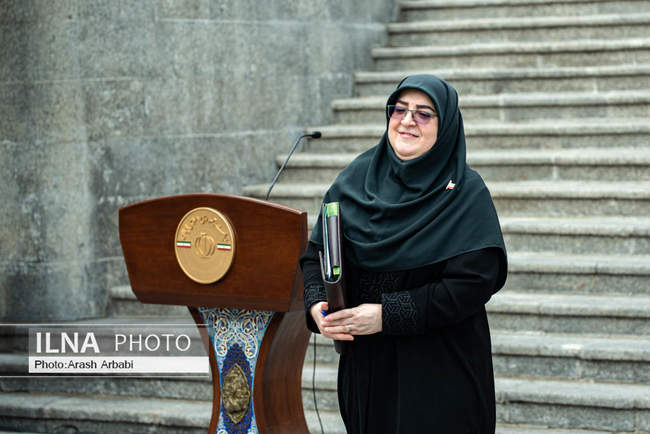 حاشیه جلسه هیات دولت- 25 تیرماه