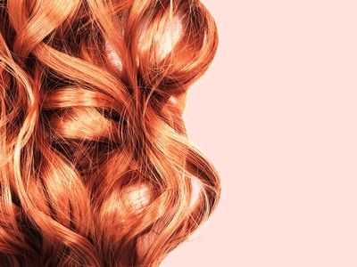 ۴ ماسک خانگی و طبیعی برای براق شدن موها