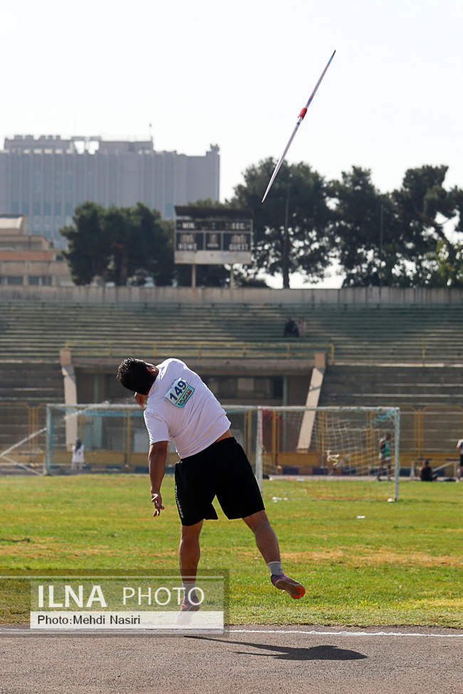 بیت و سومین دوره مسابقات دو و میدانی نابینایان و کم بینایان