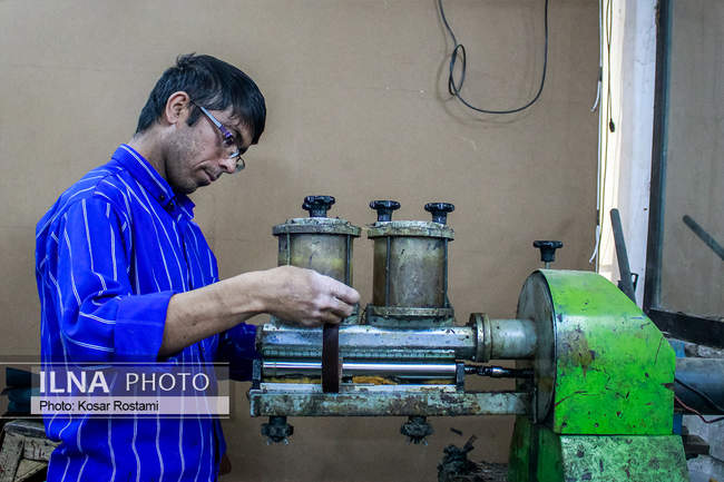 چرم دوزی، هنری به قدمت ایران