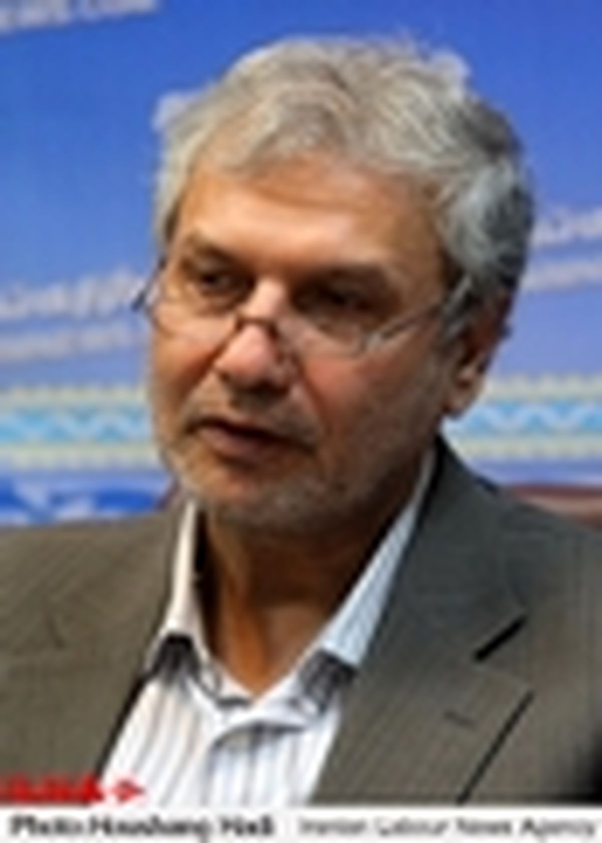 ربیعی برای توضیح درباره سبد کالا امروز به کمیسیون اصل ۹۰ می‌رود