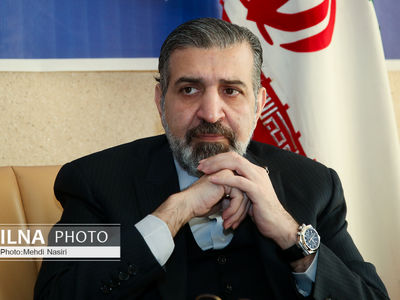 نتیجه «قهر سیاسی» انسداد در داخل است/به دنبال تقویت نظام هستیم/ رویکرد روحانی به مسائل داخلی امنیتی بود/ جهانگیری را از در جلو سوار و از در عقب پیاده کردند/ لاریجانی به عنوان دبیر شورای امنیت ملی می‌تواند، موفق باشد