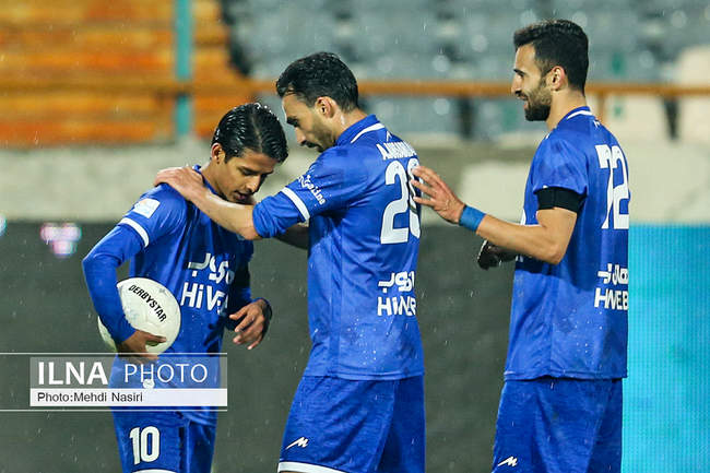 گزارش تصویری دیدار استقلال تهران و نساجی مازندران