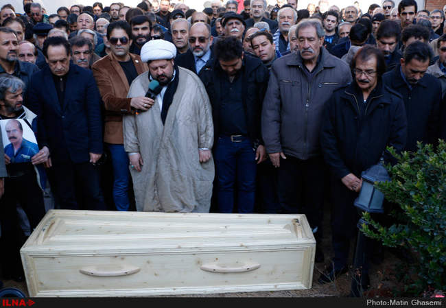 تشییع پیکر زندیاد ولی‌الله مومنی
