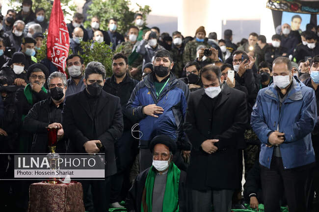 تدفین سه شهید گمنام در عرصه میدان شهدای مشهد