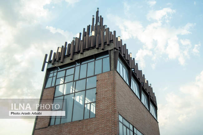 بازدید معاون توسعه کارآفرینی و اشتغال وزارت کار از کارخانه نوآوران آ