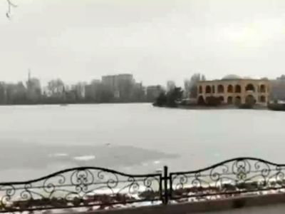 استخر ائل گلی تبریز یخ زد + فیلم