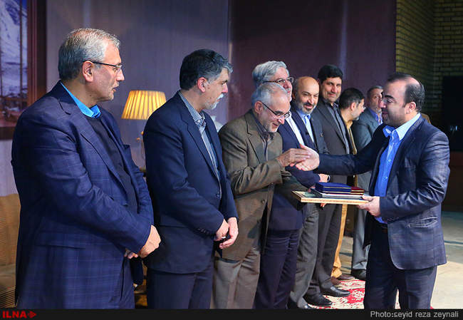 مراسم اختتامیه نخستین دوره کتاب سال اعضای هیئت علمی دانشگاه های سراس