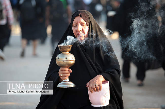 پیاده روی زائران اربعین از مسیر طریق العلما