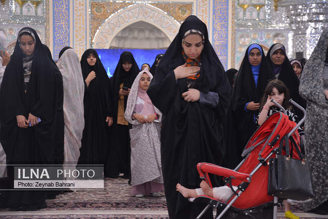 برگزاری همایش همراه مادرم در حرم مطهر رضوی 