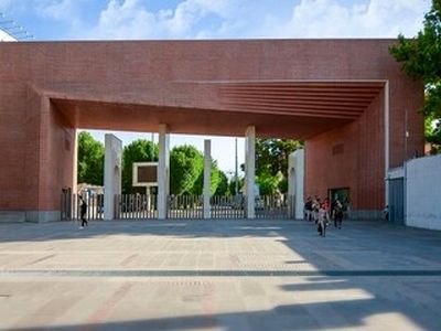 مهلت دفاعیه‌ها در دانشگاه شریف تا ۱۵ اردیبهشت تمدید شد 