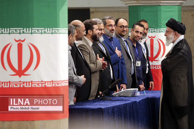 حضور رهبر معظم انقلاب در چهاردهمین دوره انتخابات ریاست جمهوری 