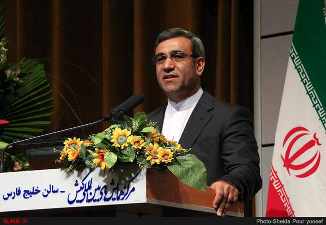 آیین تکریم جناب آقای دکتر انصاری لاری و معارفه جناب آقای دکتر مظفری م