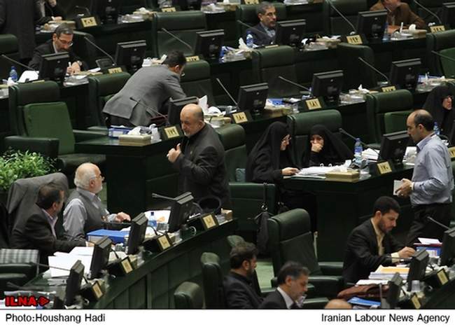 حضور وزیر بهداشت، درمان و آموزش پزشکی در مجلس