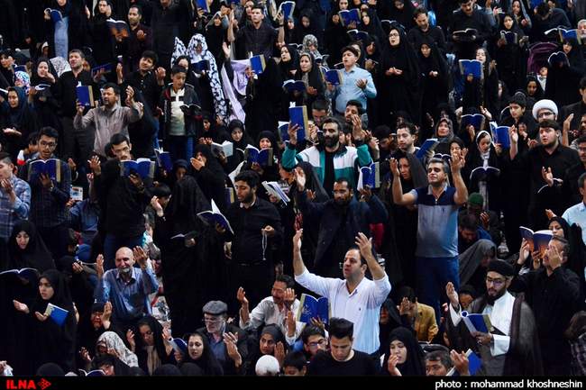 احیای شب نوزدهم ماه مبارک رمضان در حرم امام رضا (ع)