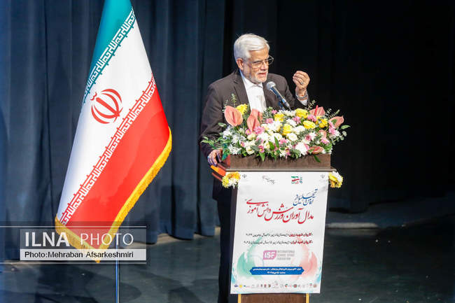 آیین تجلیل از مدال‌ آوران ورزشی دانش آموزی