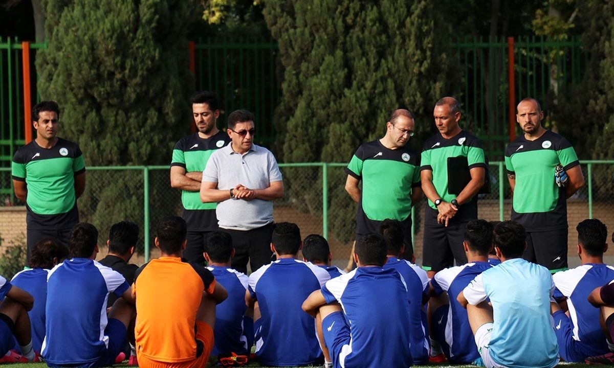 ذوب‌آهن پنجشنبه راهی مشهد می‌شود