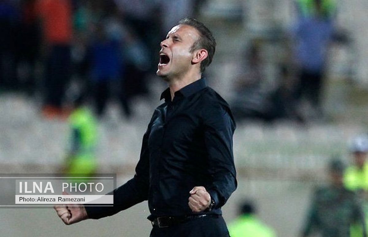 گل‌محمدی: باید جلوی فحاش‌ها گرفته شود، چرا به بازیکنان سر به زیر من فحش می‌دهند؟