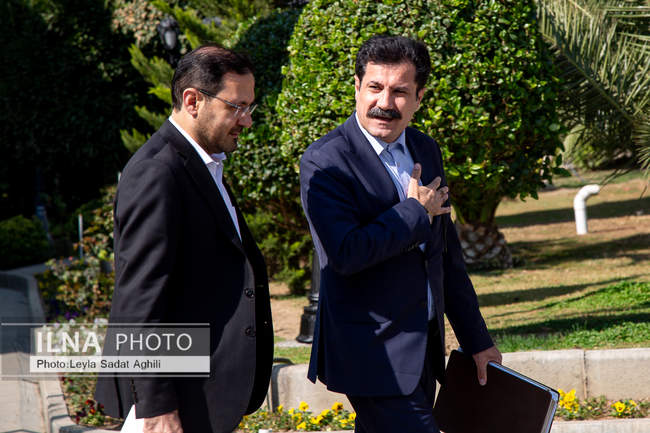 حاشیه جلسه هیات دولت- 6 اسفند