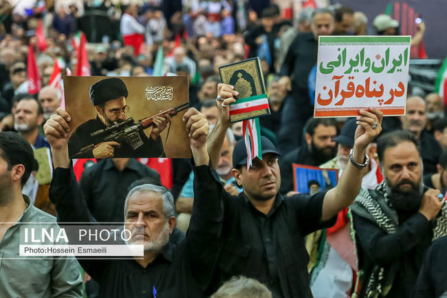 آیین بزرگداشت رهبر شهید انقلاب