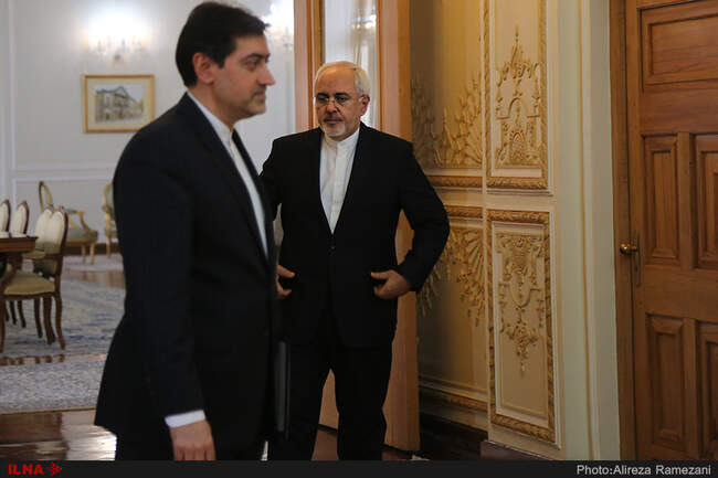 Zarif meets Dutch counterpart in Tehran