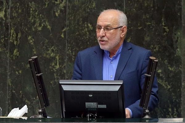 وضعیت ایذه آرام است/ خانواده شهدا نگران بودند که اراذل و اوباش به بچههایشان تیراندازی کردهاند/ مادر کیان پیرفلک فرزندش را شهید میداند وضعیت ایذه آرام است/ خانواده شهدا نگران بودند که اراذل و اوباش به بچههایشان تیراندازی کردهاند/ مادر کیان پیرفلک فرزندش را شهید میداند