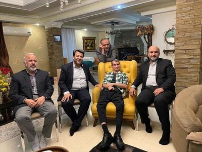 مدیرعامل صندوق اعتباری هنر و رئیس سازمان سینمایی به عیادت اصغر شاهوردی رفتند