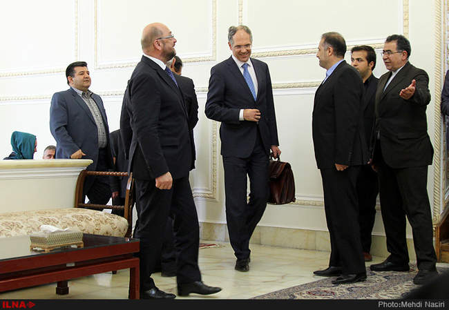 دیدار محمدجواد ظریف وزیر امور خارجه کشورمان با مارتین شولتز رییس پار