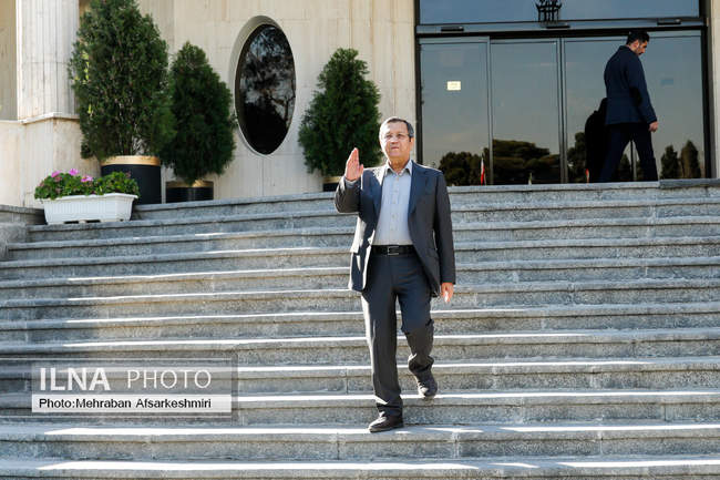 اعضای هیأت دولت در جمع خبرنگاران