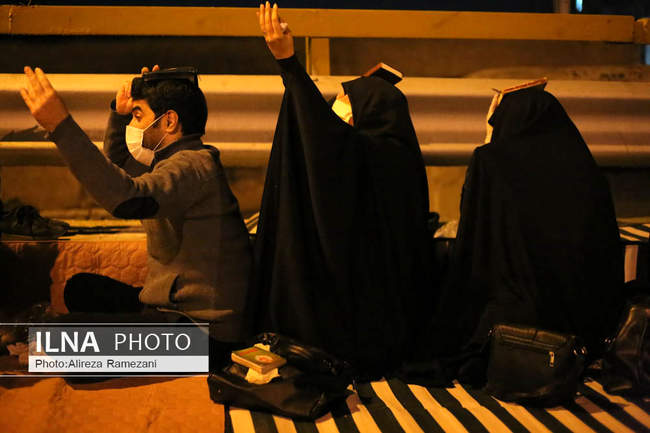 مراسم احیای شب نوزدهم ماه مبارک رمضان در خیابان ری