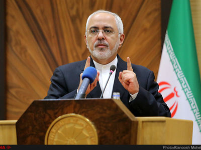 Zarif terms US world's top military spender, blasts Pompeo for anti-Iran remarks