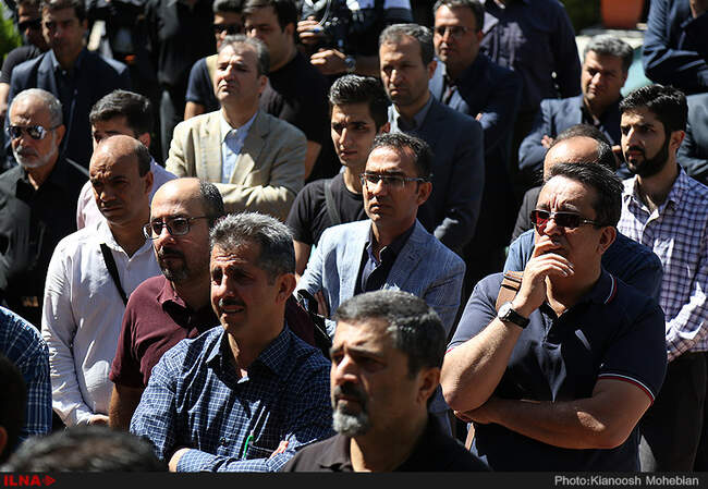 مراسم تشییع پیکر علیرضا سلطانی عکاس پیشکسوت مطبوعات