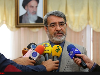 آرای مردم در صندوق‌های شفاف دیده نمی‌شود