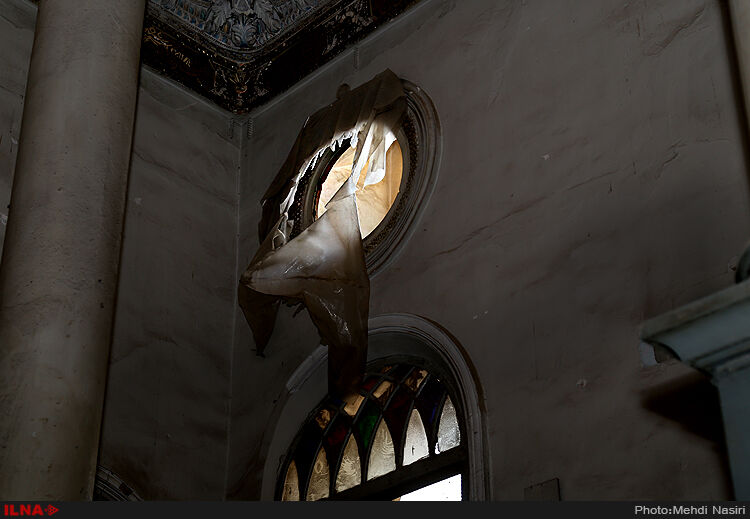 در داخل عمارت مسعودیه چه می گذرد؟