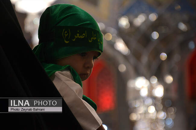 مراسم شیرخوارگان حسینی در حرم امام رضا (ع)