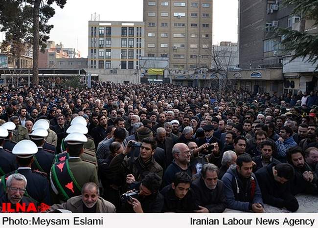 تشییع پیکر جان‌باختگان حادثه انفجار «معراجی‌ها»