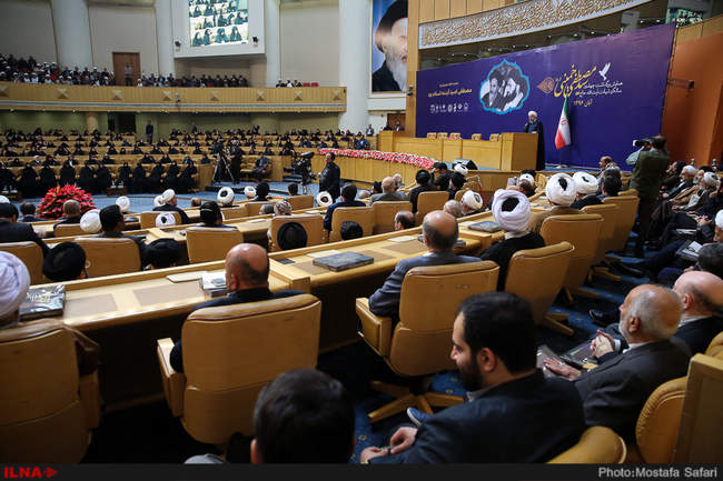 همایش بزرگداشت چهلمین سالگرد شهادت حاج سیدمصطفی خمینی