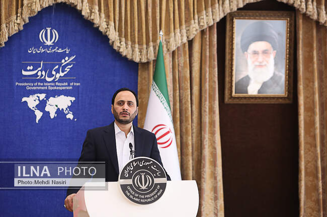   علی بهادری جهرمی
