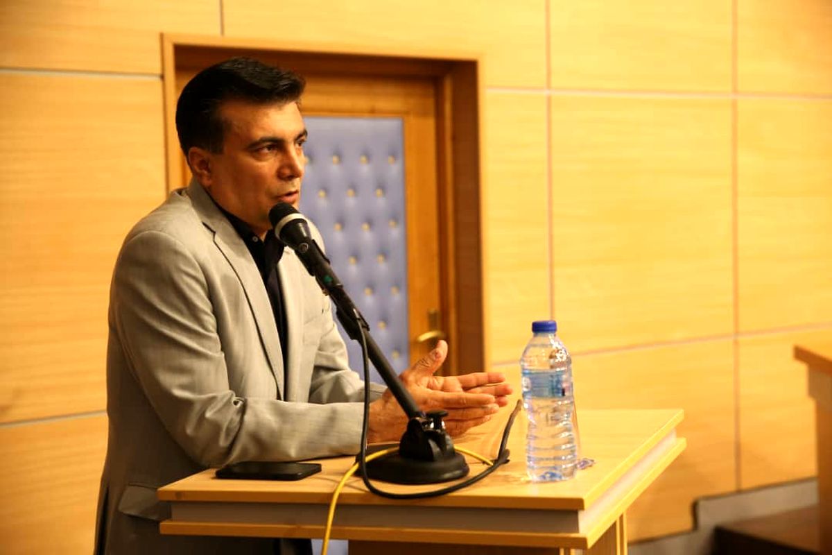 واکنش عجیب رفعتی به قضاوت جدال نفت مسجدسلیمان و سپیدرود؛ عالی بود!