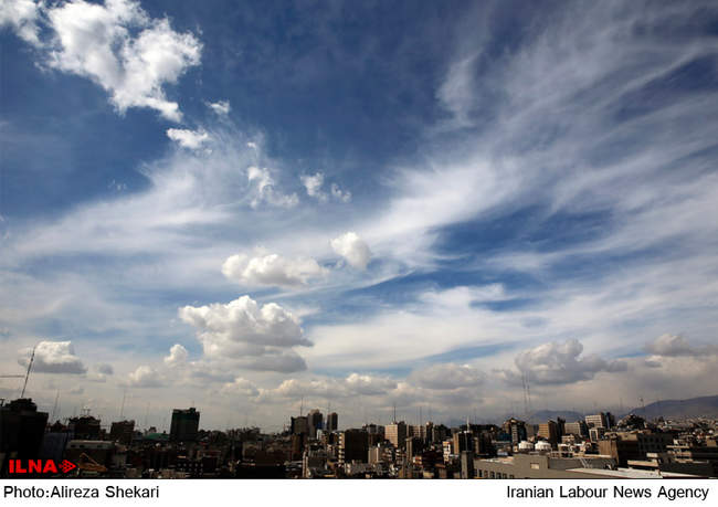 تهران در یک روز پاک