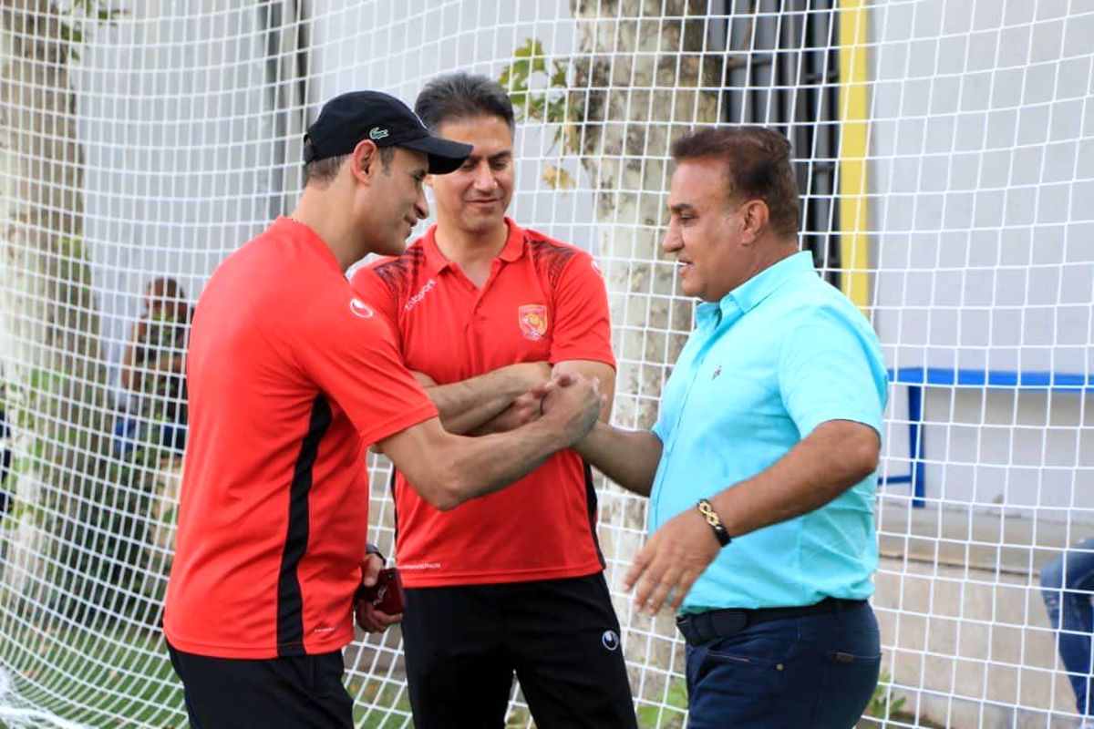 مربی پرسپولیس نزدیک به نیمکت تیم شمالی